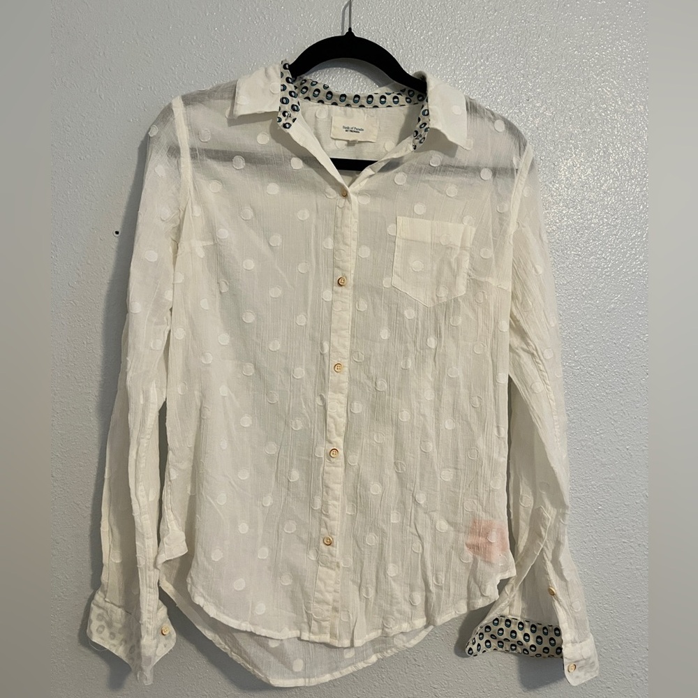 Textured White Polka Dot Button-Down Shirt with Contrast Trim